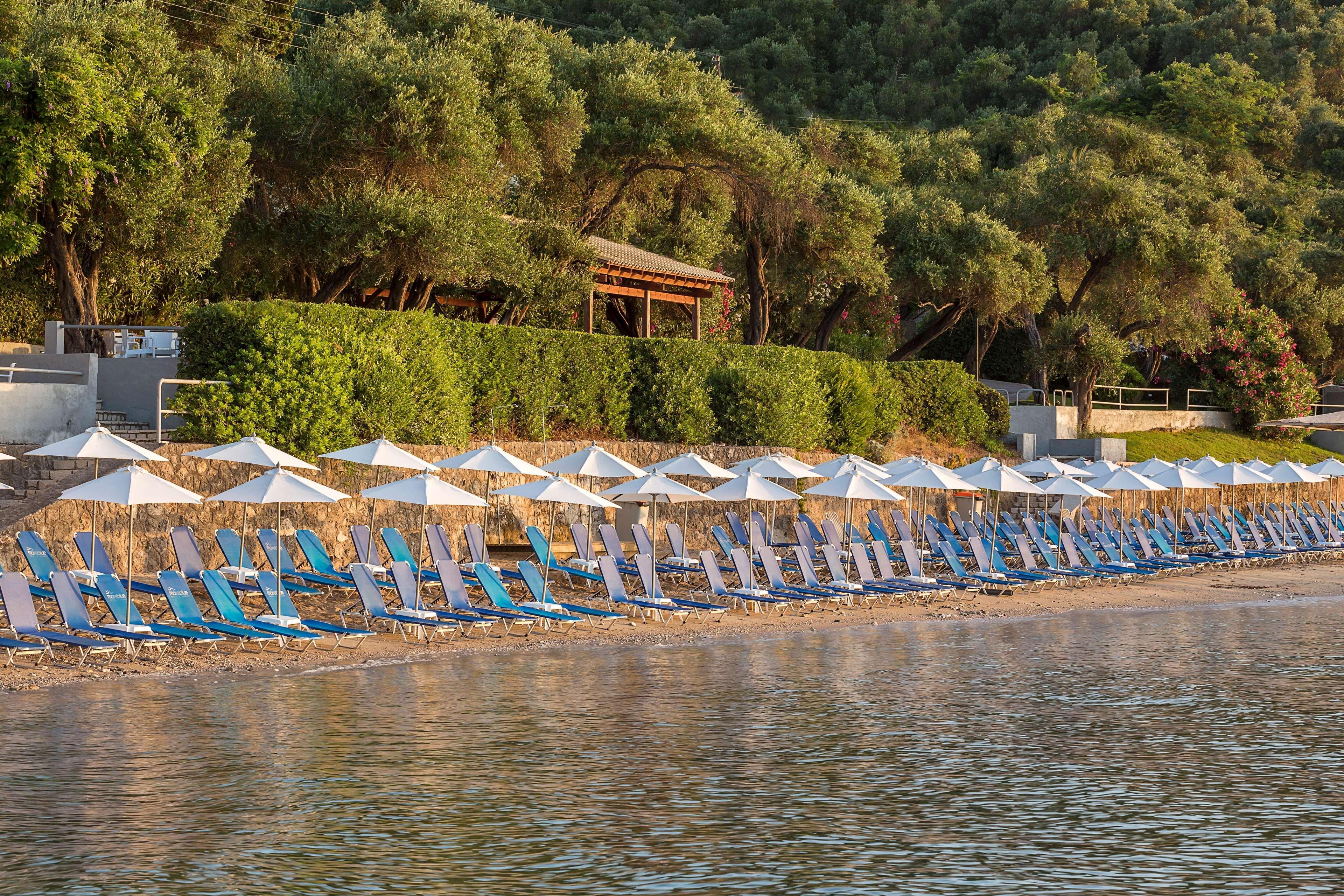 Aeolos Beach Resort Gastouri  Exteriör bild