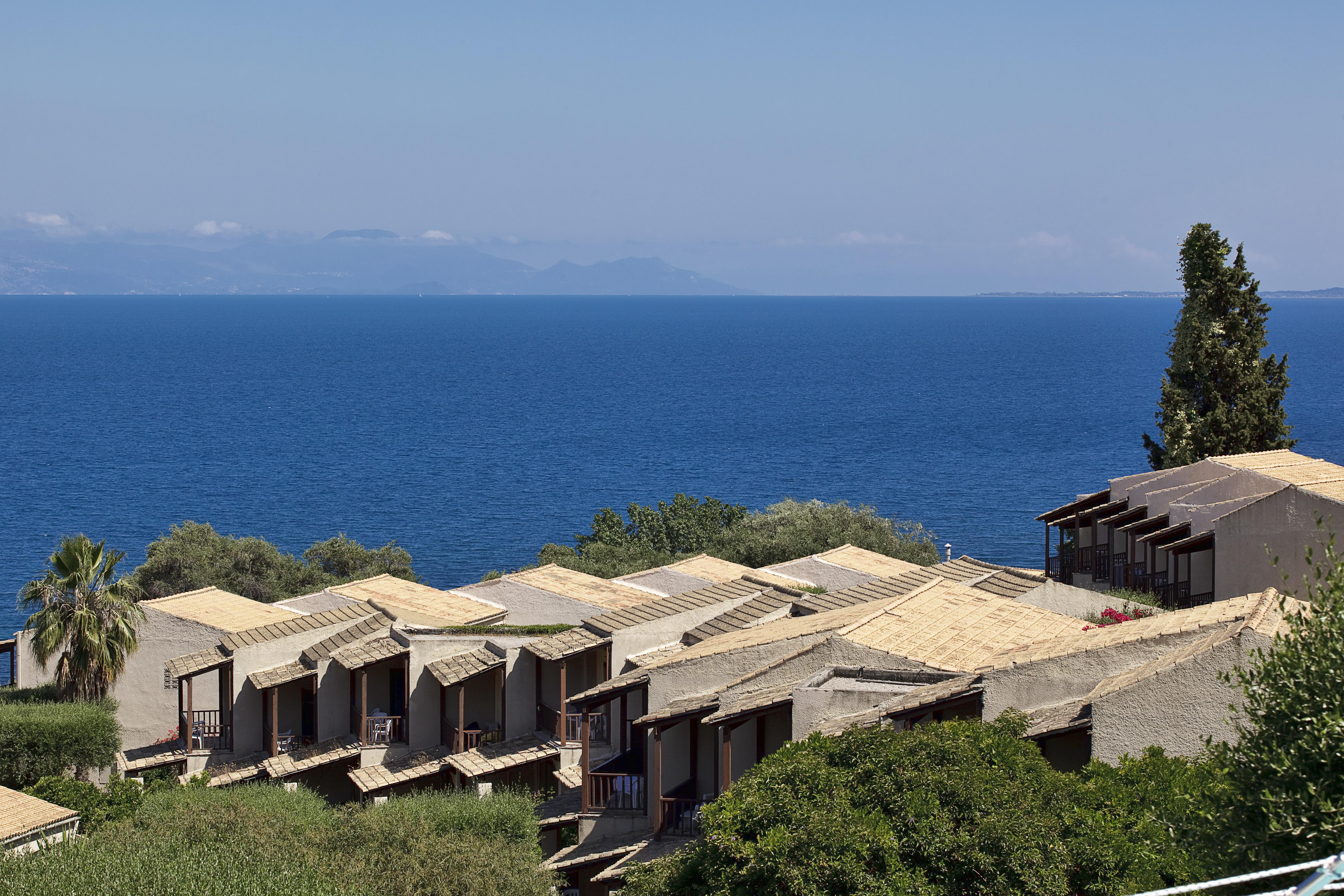 Aeolos Beach Resort Gastouri  Exteriör bild