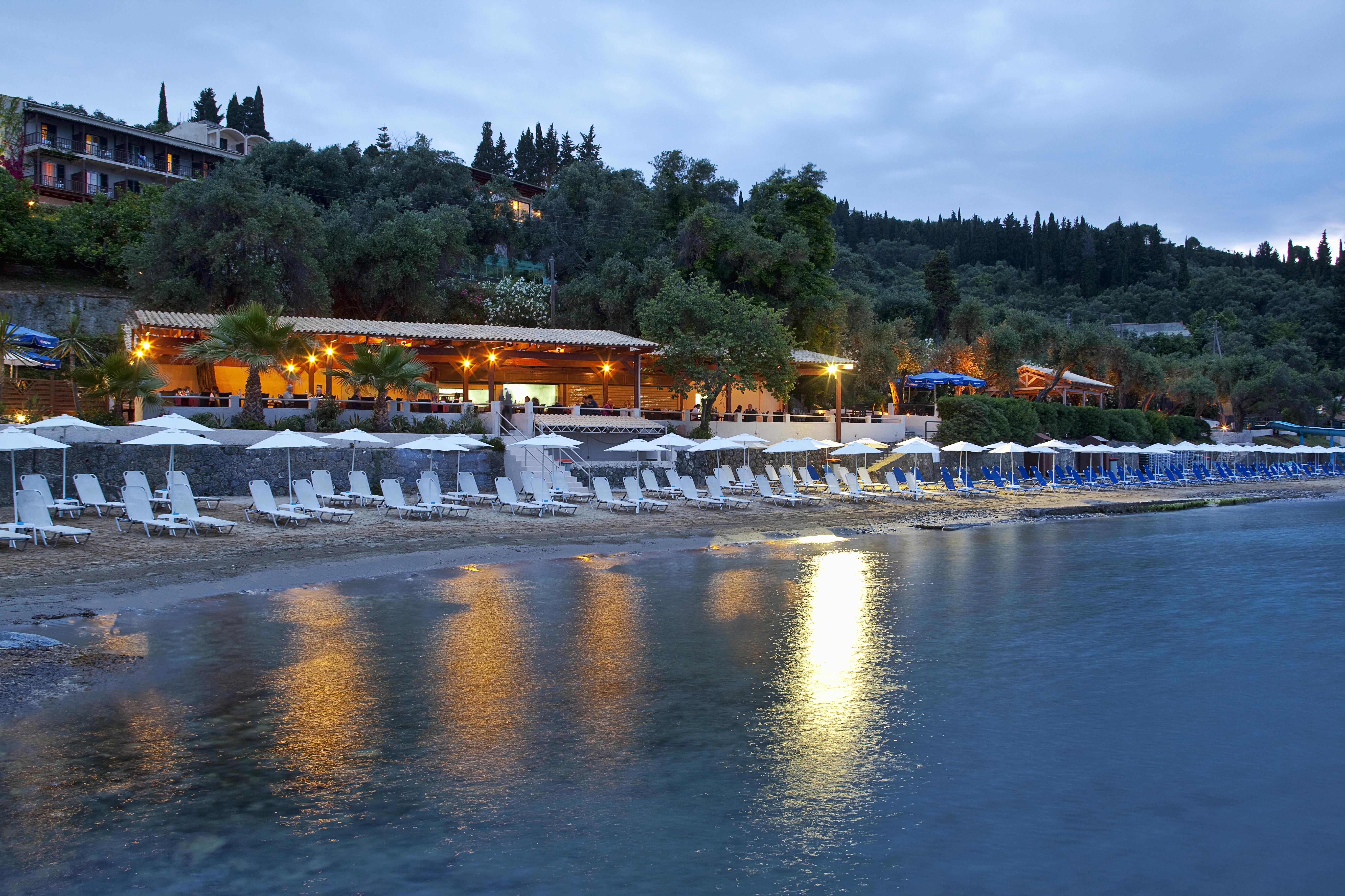 Aeolos Beach Resort Gastouri  Exteriör bild
