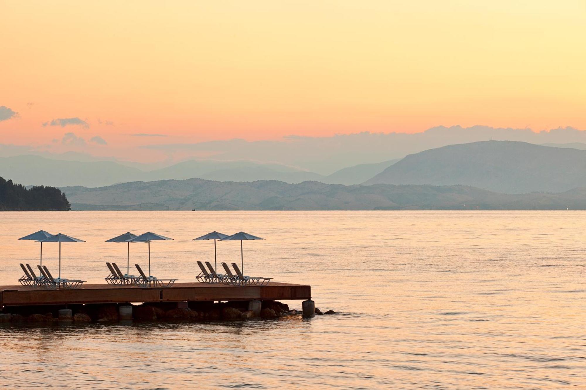 Aeolos Beach Resort Gastouri  Exteriör bild
